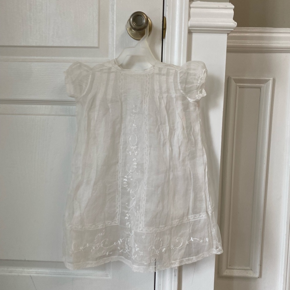 Vintage R. H. Macy and Co (Macy’s) Italian Made Embroidered Sheer Dress Size 2